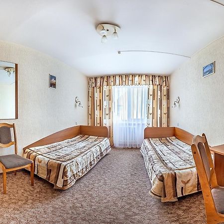 Sozh Hotel Gomel Exterior foto