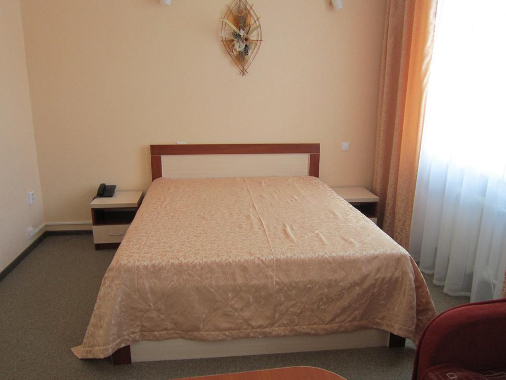 Sozh Hotel Gomel Exterior foto
